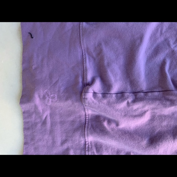 Women’s shorts legging TNA - Picture 3 of 4